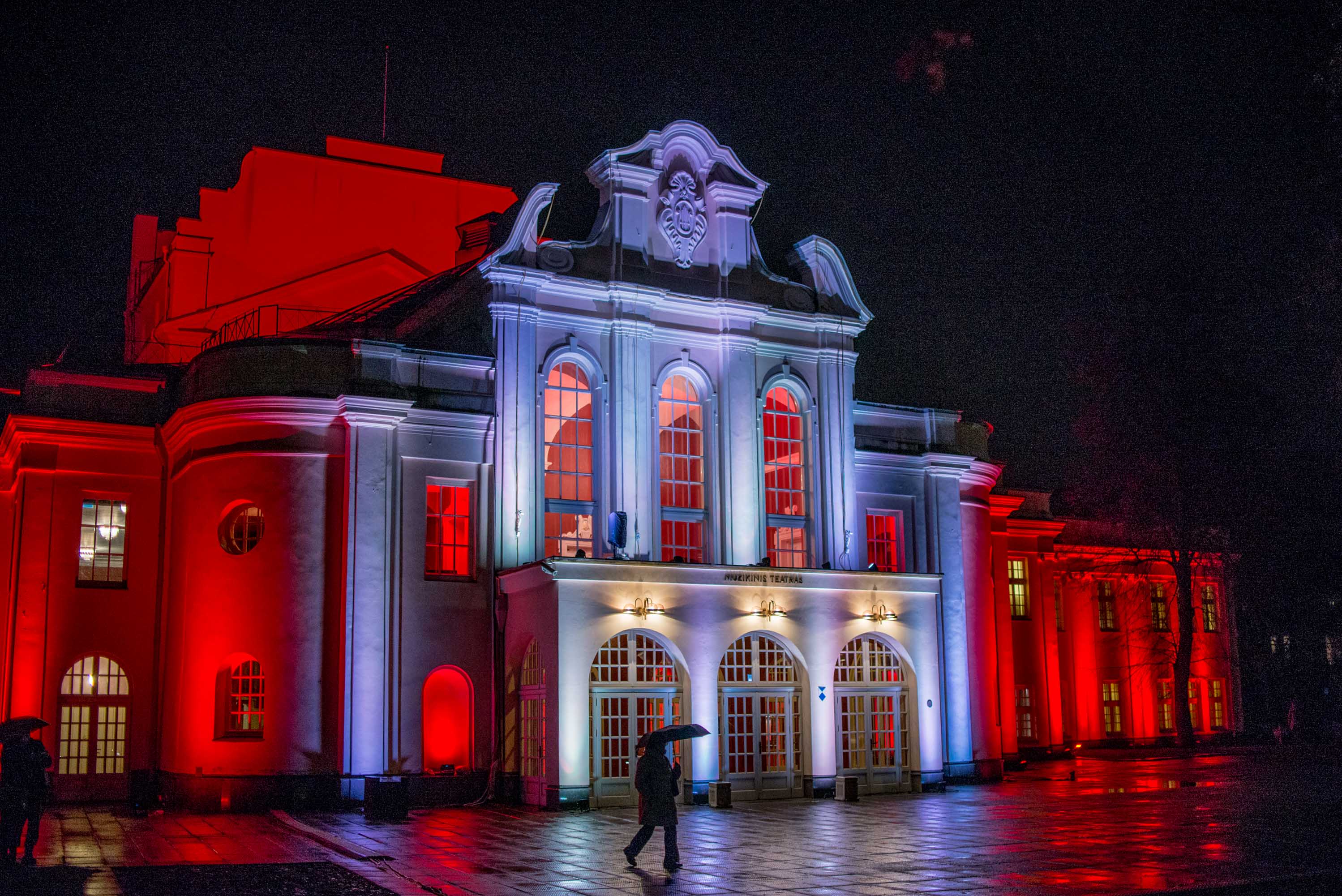 muzikinis-teatras.jpg