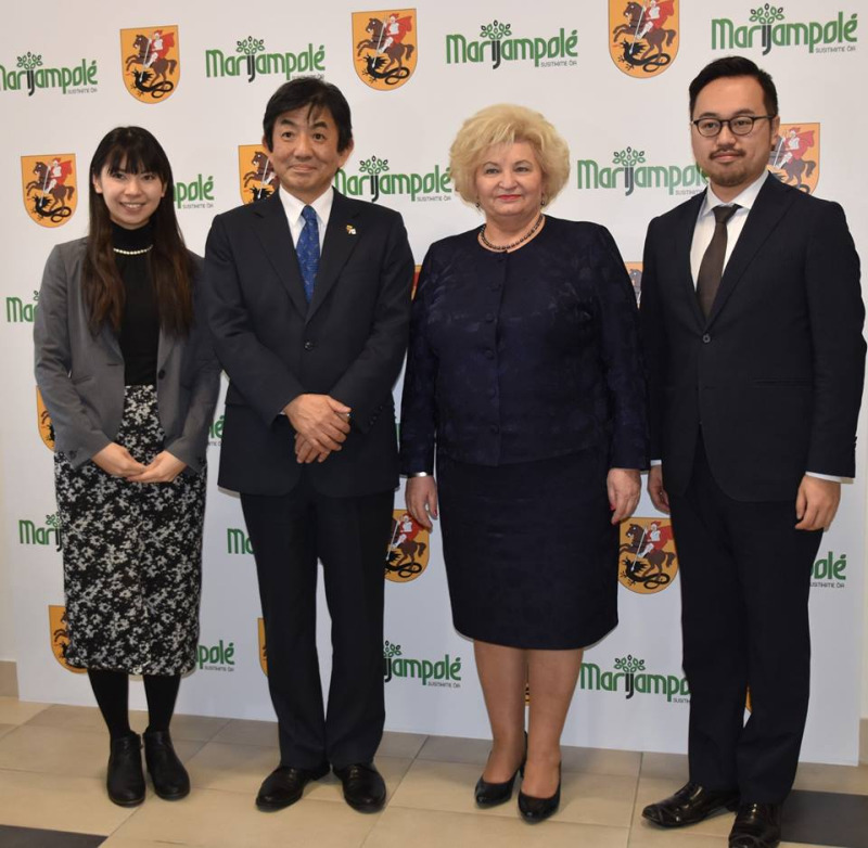 20181219-japonuambasadorius5-18146.jpg