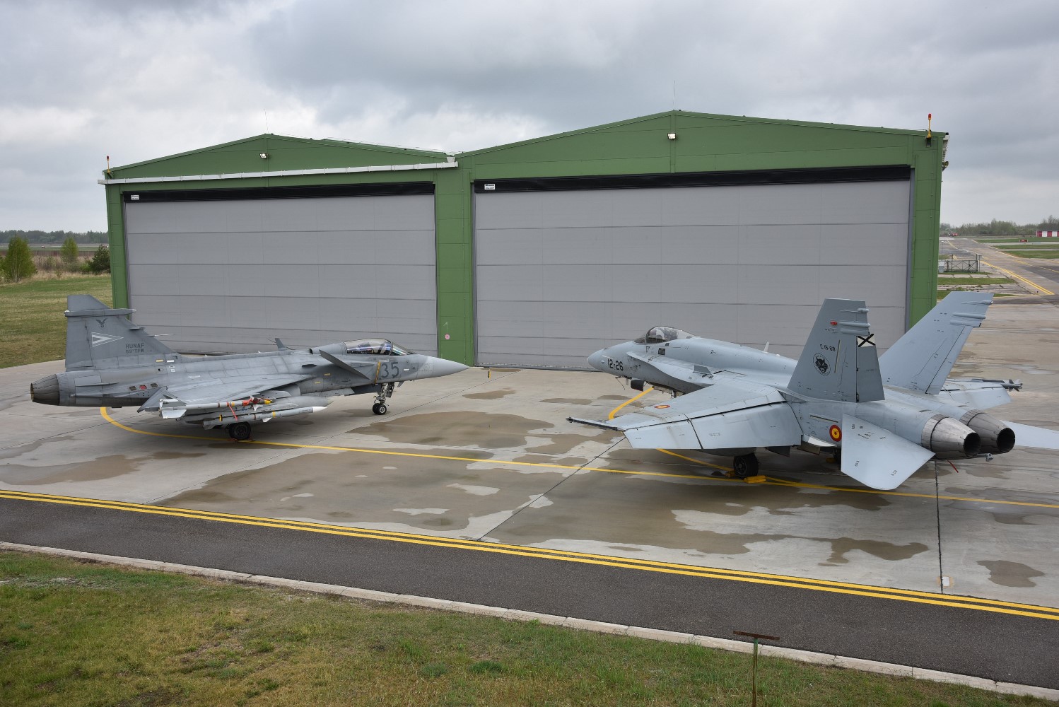 9-nato-bap-siauliai-air-base-photo-antanas-gedrimas.jpg