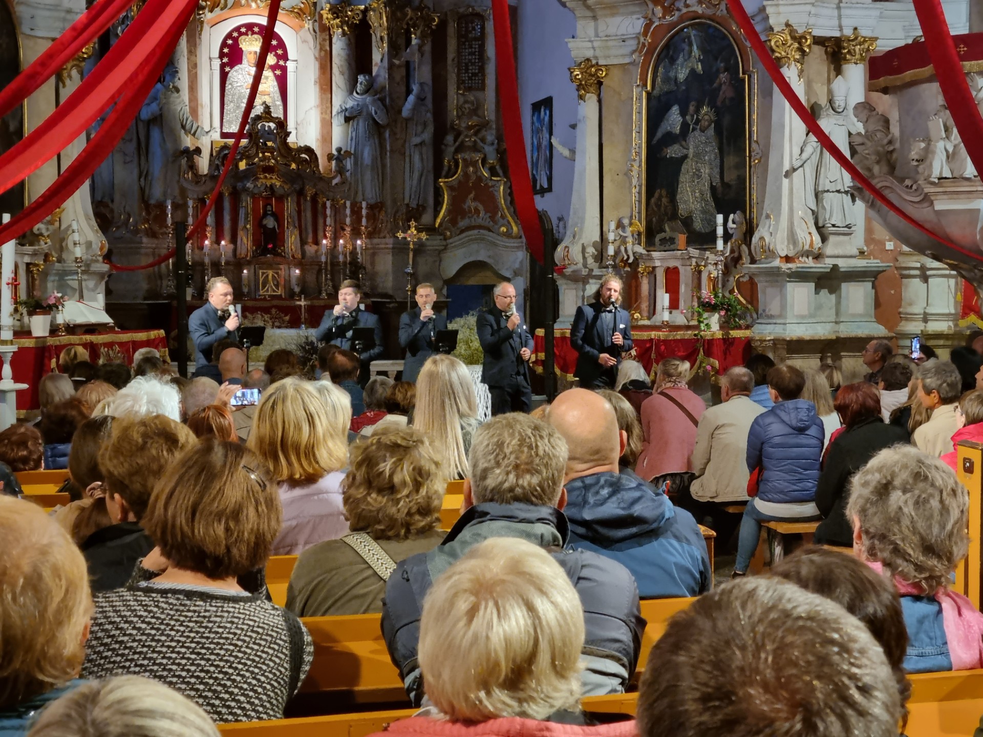 Tytuvėnų piligrimų centro nuotr.