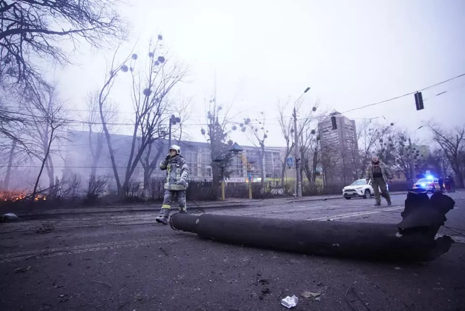 Pareigūnai: Rusija smogė „ypatingos svarbos infrastruktūrai“ Kyjive (papildyta)
