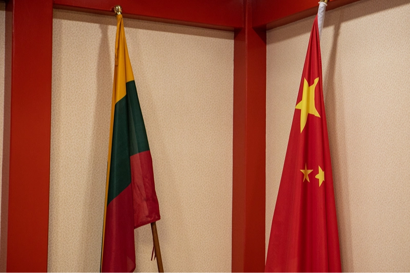 Taivanas pasmerkė Kinijos sankcijas Lietuvai dėl viceministrės vizito į Taipėjų
