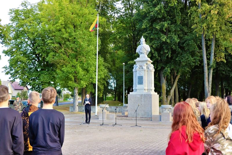 Jurbarkiečiai paminėjo Vytauto Didžiojo karūnavimo dieną