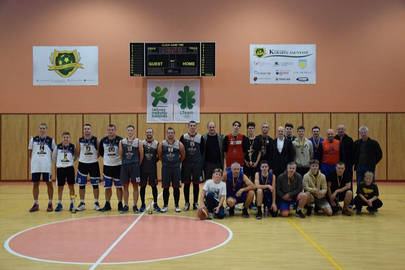 Kybartuose vyko Lietuvos krepšinio 100-mečio šventės paminėjimas ir suaugusiųjų krepšinio turnyras