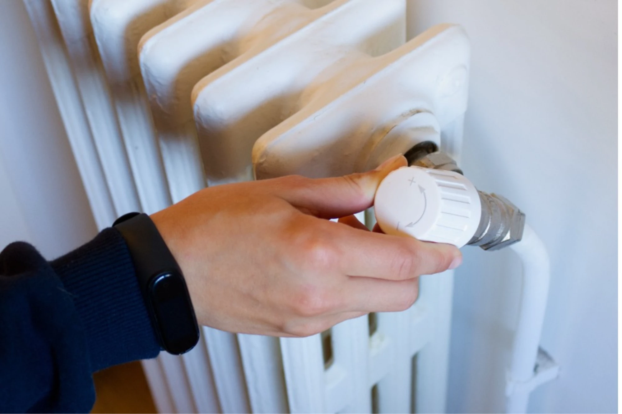 AB „Šiaulių energija“ ragina daugiabučio namo gyventojus renovuoti šildymo ir karšto vandens sistemas pasinaudojant valstybės parama