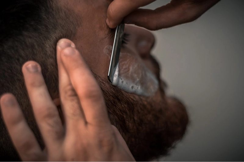 5 barberio patarimai, kaip barzdą prižiūrėti namuose