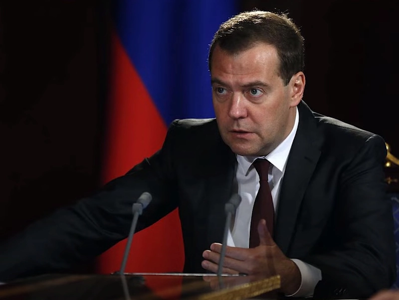 D. Medvedevas: referendumai Donbase leistų Rusijai panaudoti visus pajėgumus prieš Ukrainą