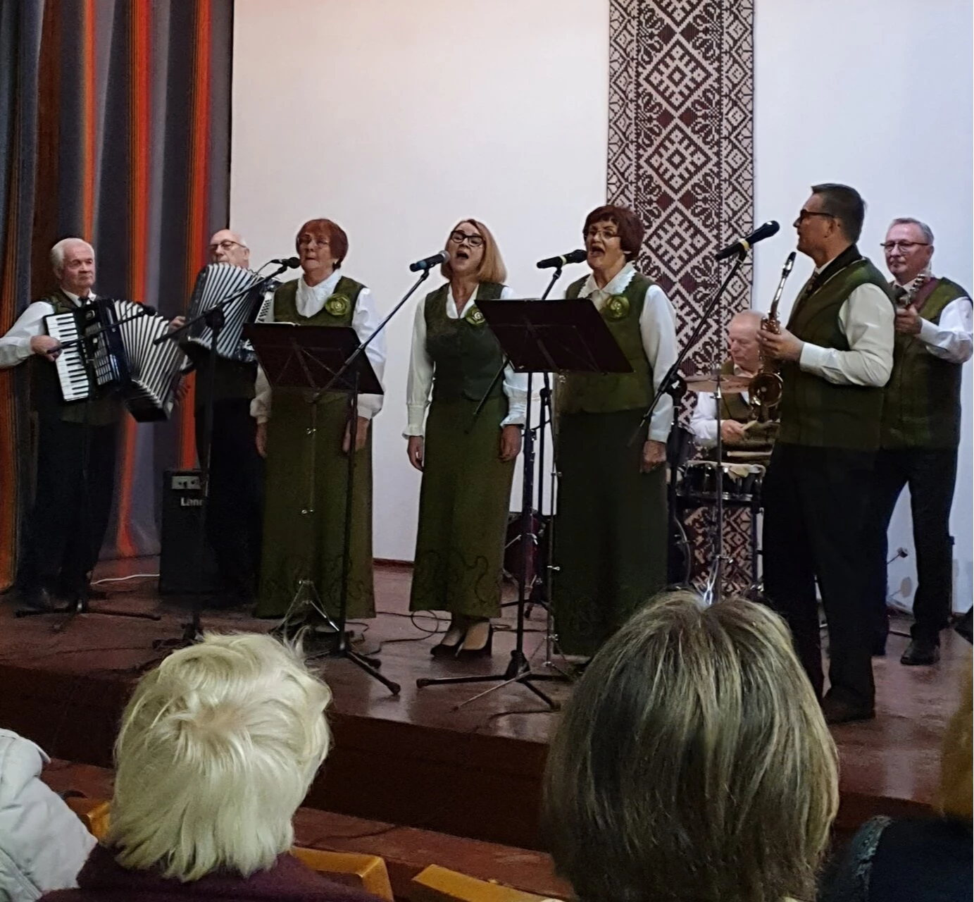 Žemaičių Naumiestyje – Pamario krašto liaudiškos muzikos kapelų pasirodymai