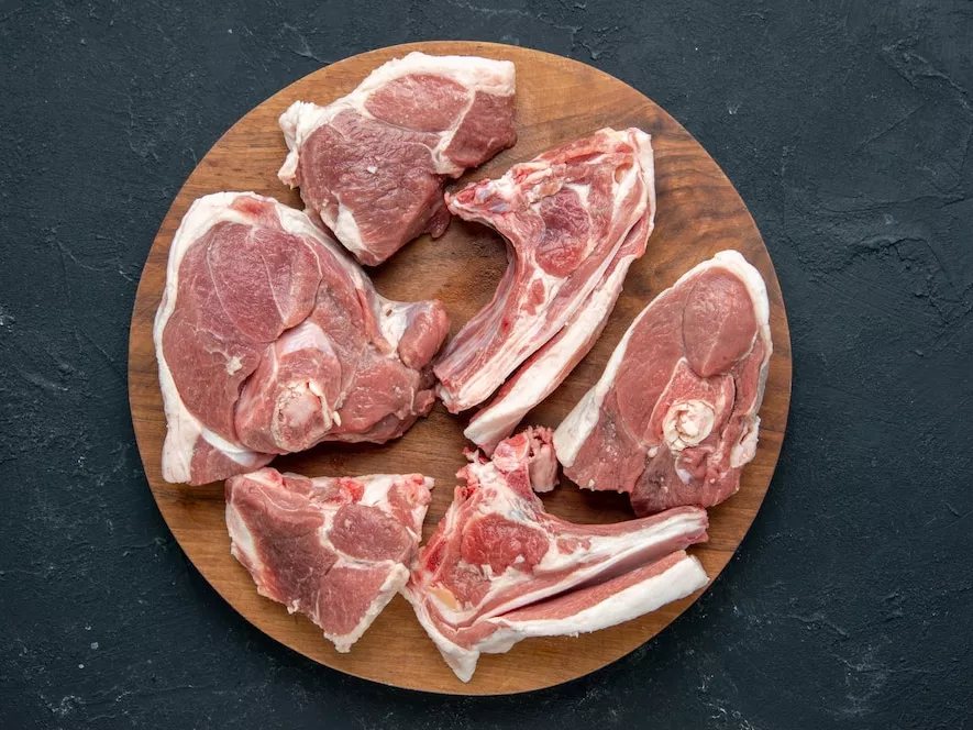 Ar reikia plauti įsigytą mėsą prieš ją ruošiant?