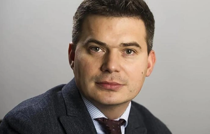 Dar viena paslaptinga mirtis – už borto iškrito Rusijos energetikos korporacijos vadovas
