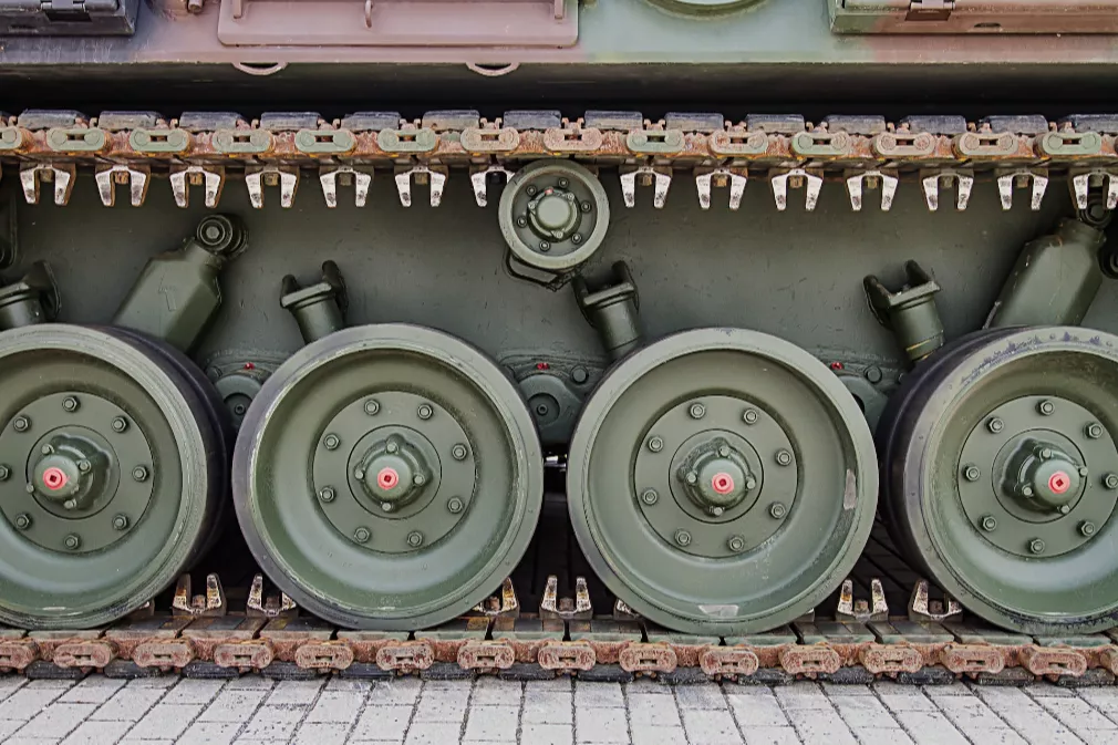 Vokietijos gynybos ministras: pirmieji tankai į Ukrainą iš Vokietijos atvyks maždaug po trijų mėnesių