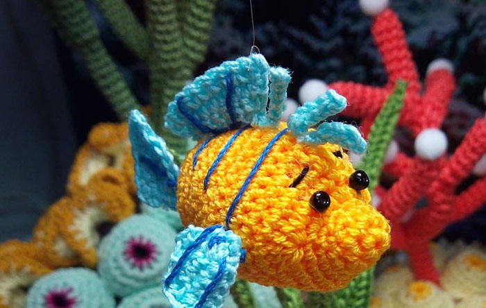 crocheted-aquarium-lindadi-creations-5ebbfbfccabde-700.jpg