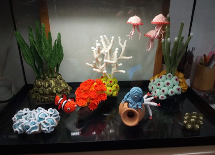 crocheted-aquarium-lindadi-creations-13.jpg