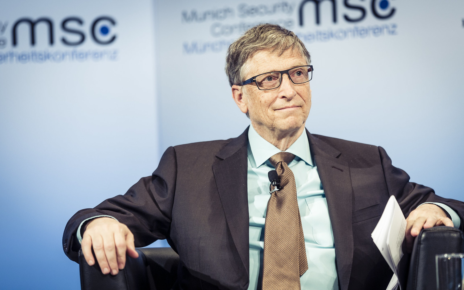 Koks turtingas būtų Billas Gatesas, jei būtų likęs „Microsoft“?