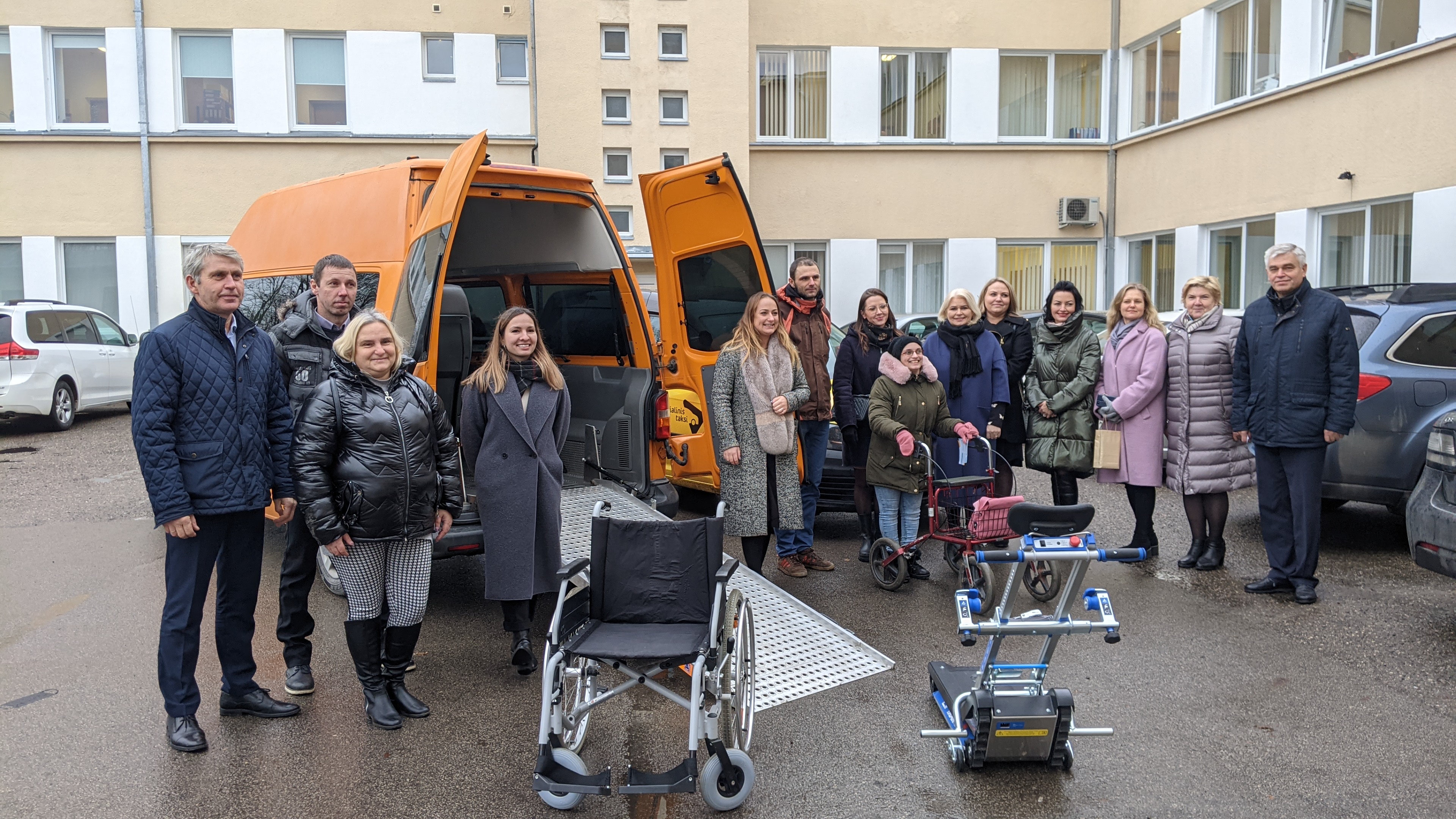 Šiaulių rajone veiklą pradeda „Socialinis taksi“: paslaugą teiks ir senjorams