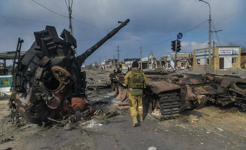 Karas Ukrainoje: Ukrainos kariuomenė pranešė pastebėjusi Rusijos pajėgų atitraukimą nuo Kyjivo ir Černihivo (nuolat atnaujinama)
