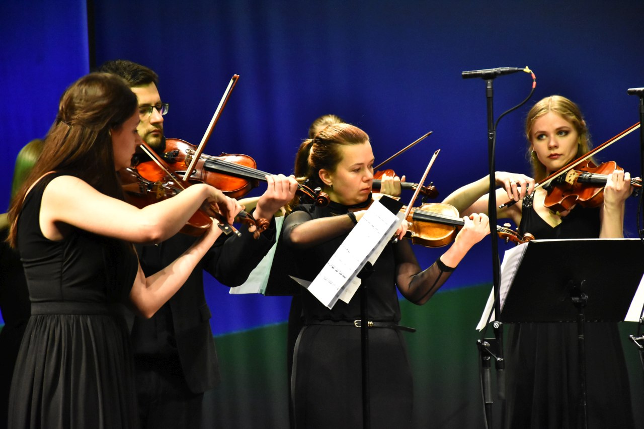 Emocingas Ukrainos kamerinio orkestro „Kyiv Soloists“ koncertas Plungės kultūros centre