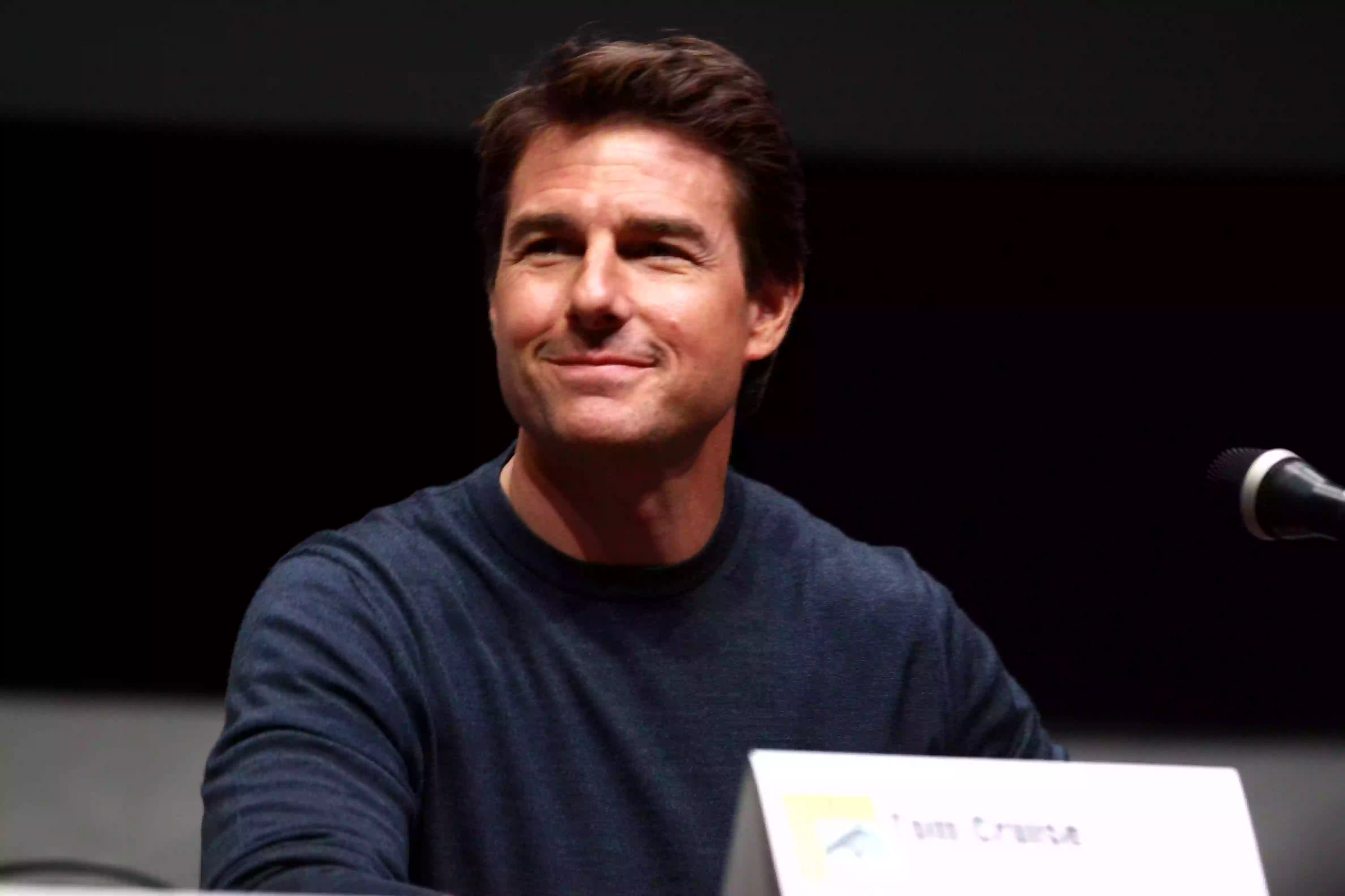 Tomas Cruise'as Kanuose atsiėmė „Garbės auksinę palmės šakelę“